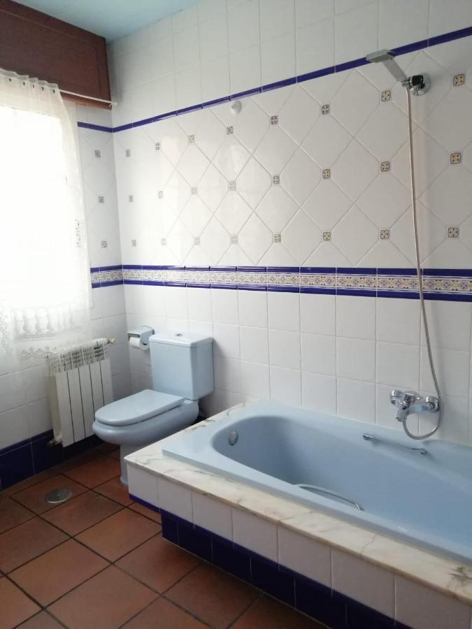 Piso céntrico y amplio en Praza do Regueiro, A Illa de Arousa Exterior foto